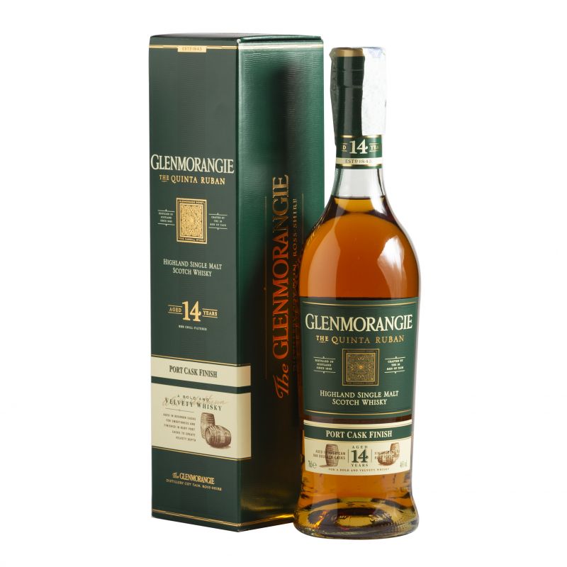 Glenmorangie The Quinta Ruban Port Cask Finish Aged 14 Years Highland Single Malt Scotch Whisky 0,70 L (Astucciato) Glenmorangie The Quinta Ruban Port Cask Finish Aged 14 Years Highland Single Malt Scotch Whisky 0,70 L (Astucciato)